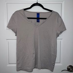 Kit and Ace V-Neck T-Shirt